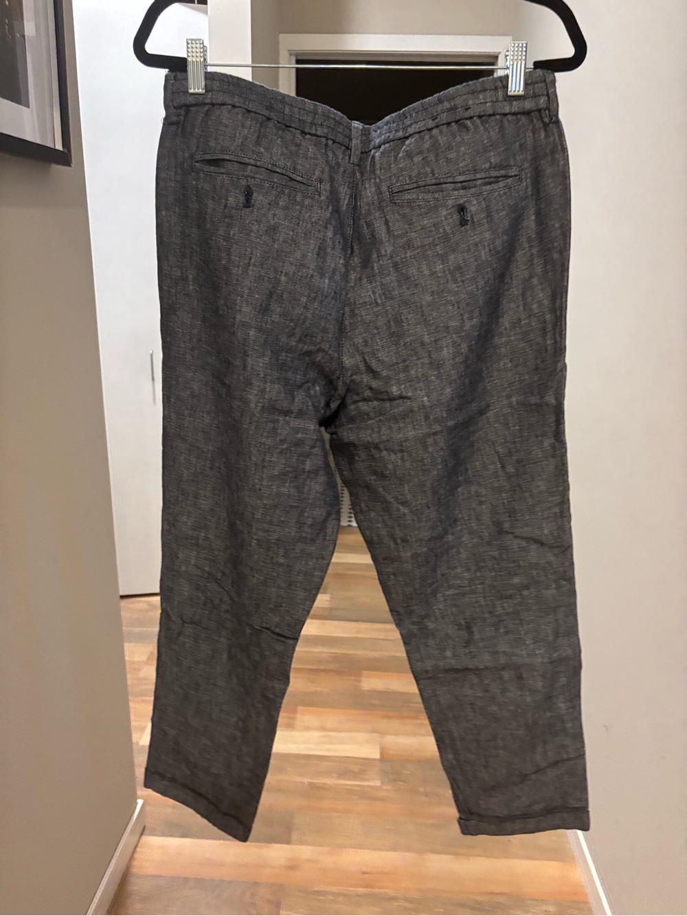 Banana Republic Men's Blue Chambray Chinos - Picture 3 of 3